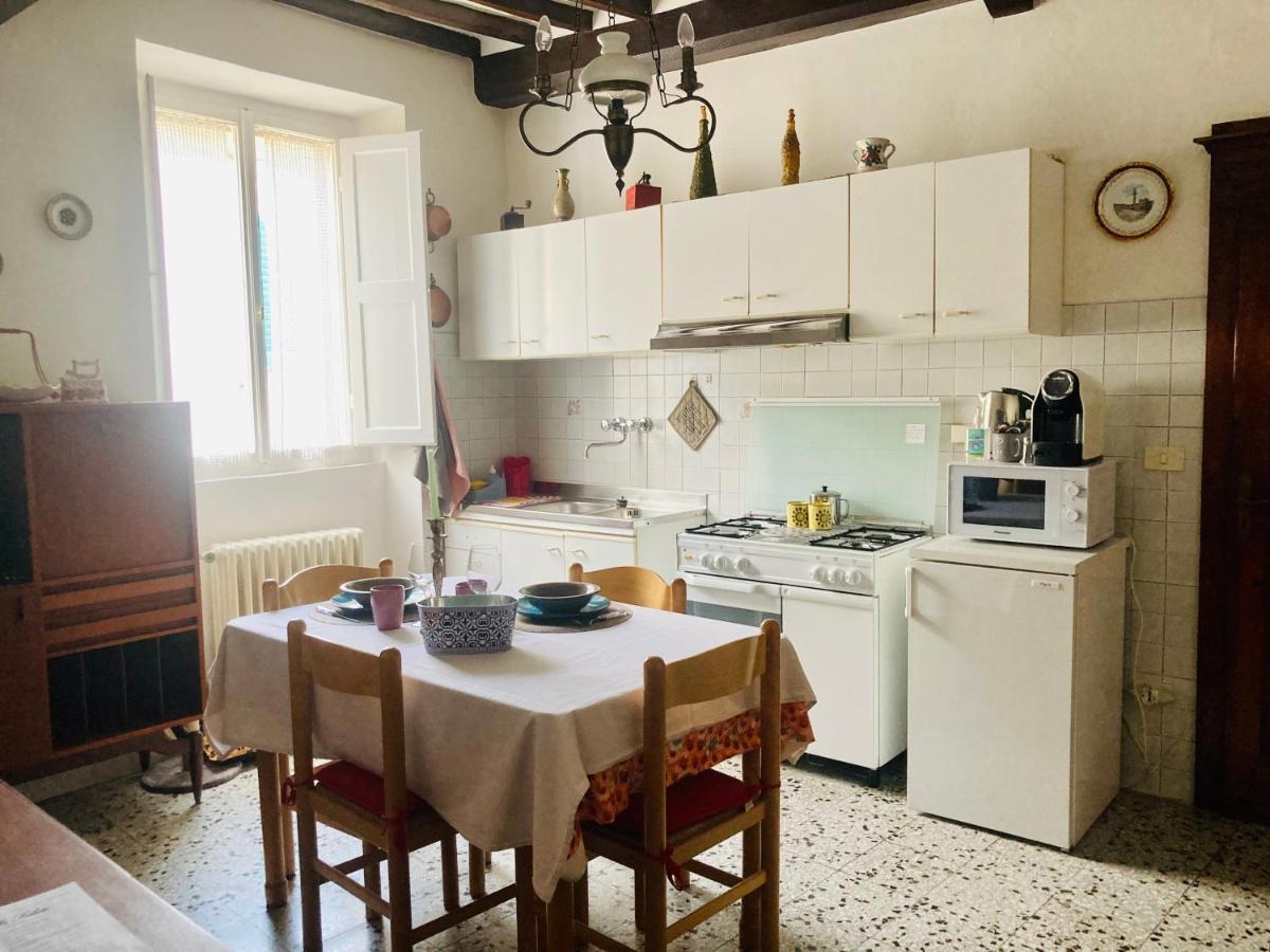 Casa Vacanze Beppina Cortona Exterior photo